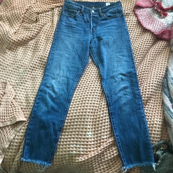 Levi’s 501 - Picture 5 of 7